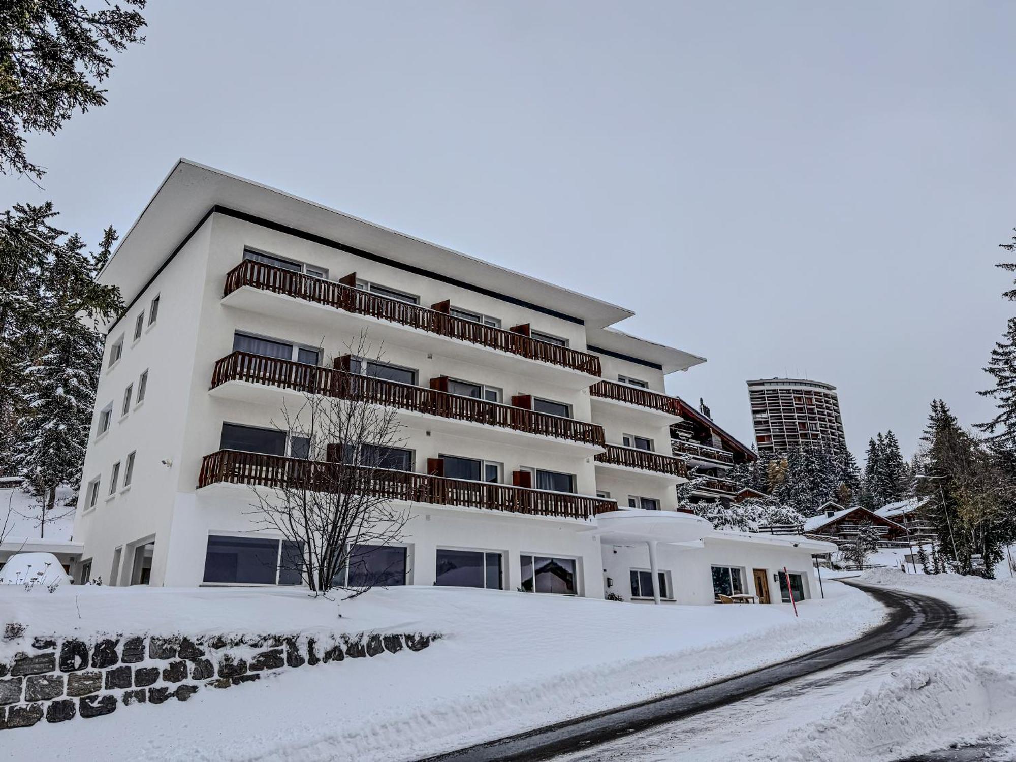 Crans Montana Suites Eksteriør billede