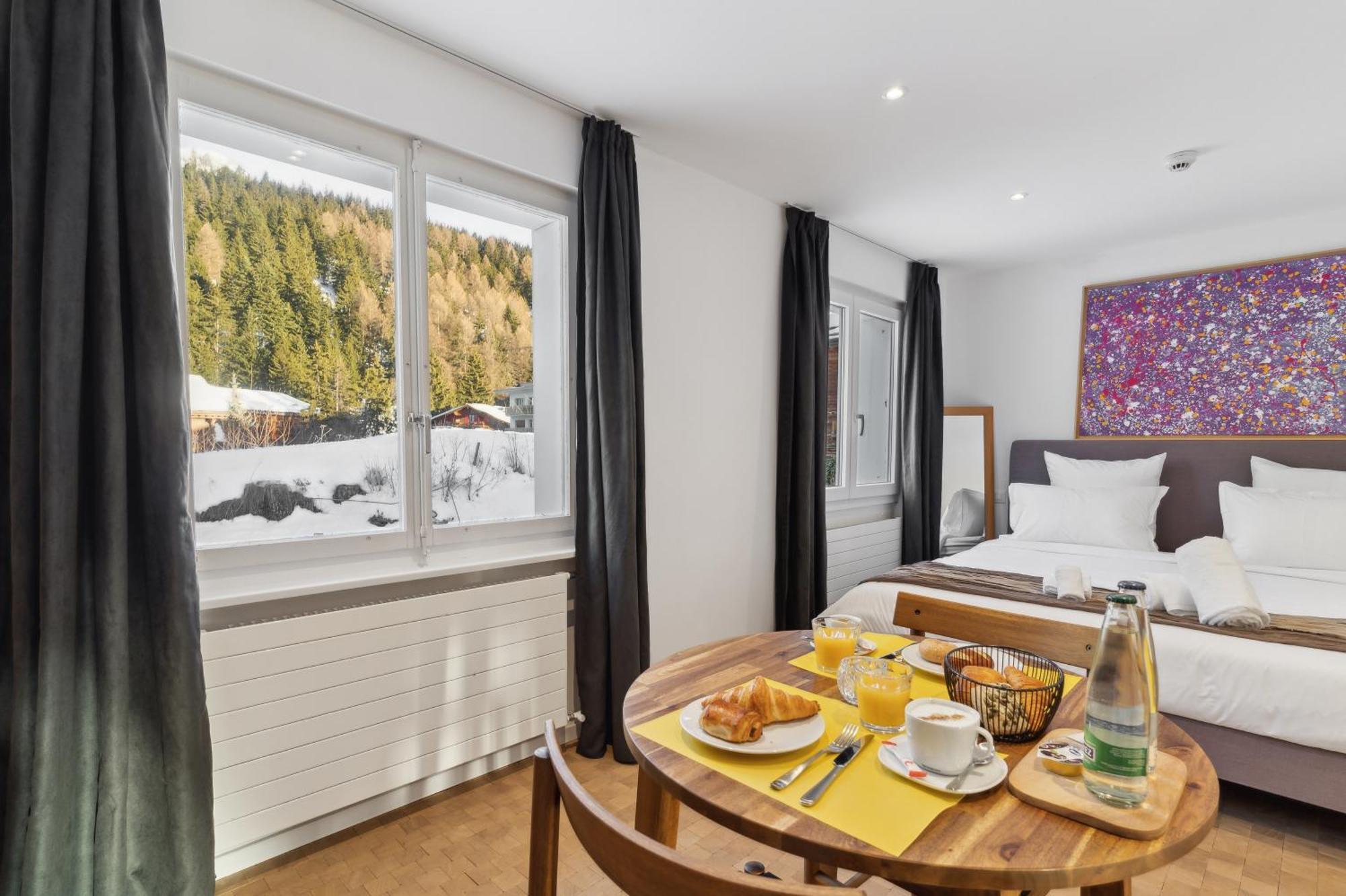 Crans Montana Suites Eksteriør billede